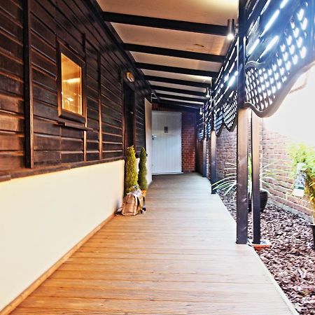 Star Apartment Ipswich Exterior photo